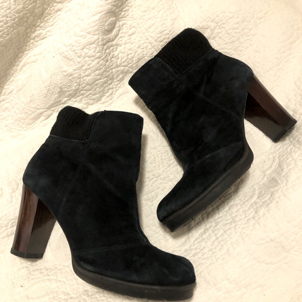 Kenneth Cole Reaction size 9 Med black booties